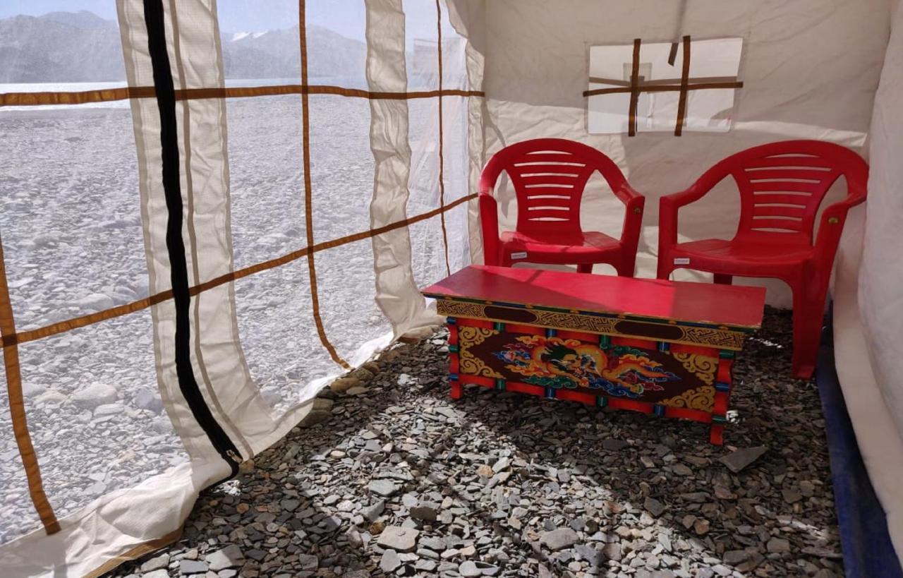 P3 Camp Pangong Bed & Breakfast Spangmik Bagian luar foto