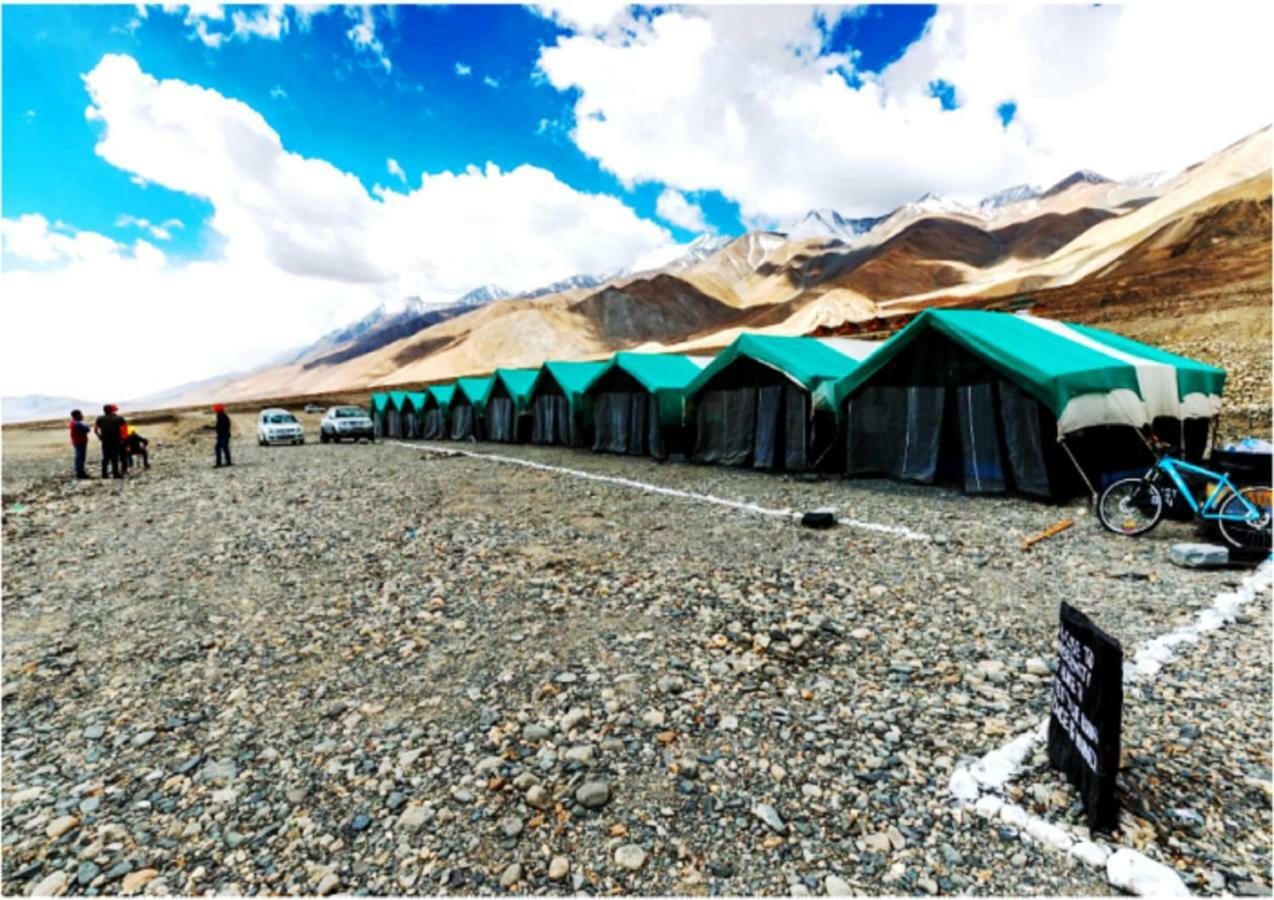 P3 Camp Pangong Bed & Breakfast Spangmik Bagian luar foto